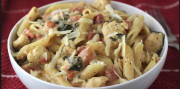 Chicken Alfredo with Spinach